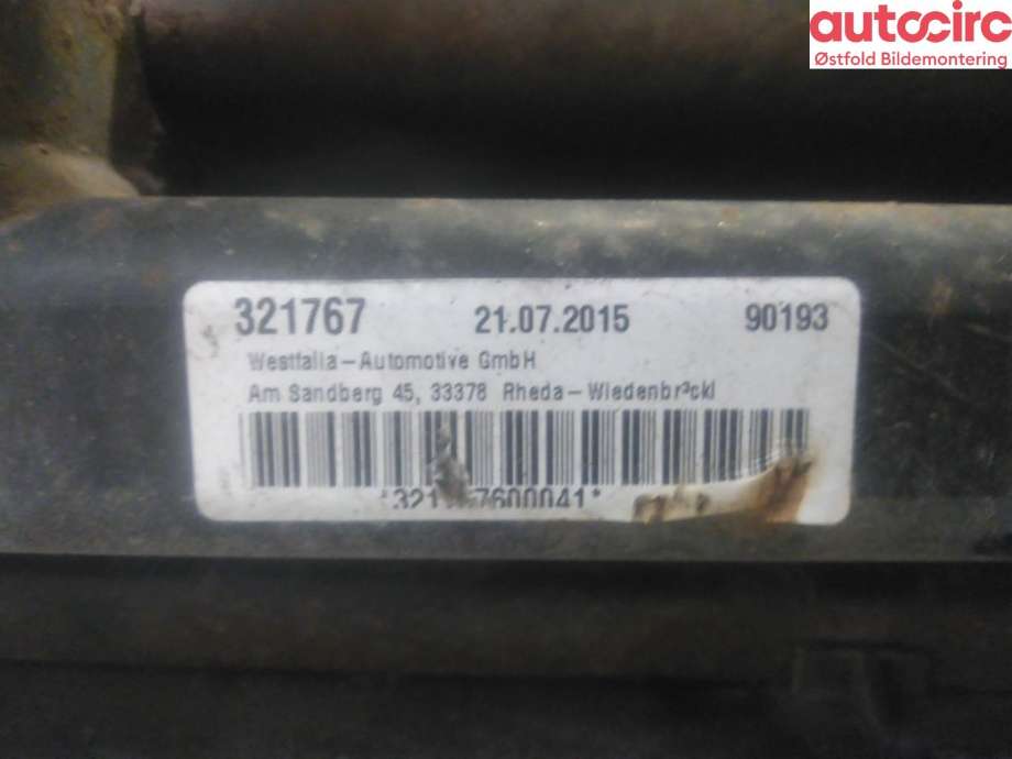 Hengerfeste til VW Caddy 2015-2020 (Type III, Fase 3)  (VOLKSWAGEN|2K0 803 881 Q|)