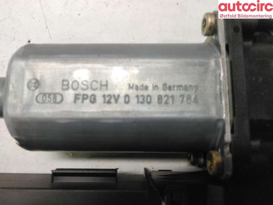 Ruteheis høyre bak til Porsche Cayenne 2002-2006 (Fase 1) (9PA) (9PA) (PORSCHE|955 624 704 00|955 624 704 02|)