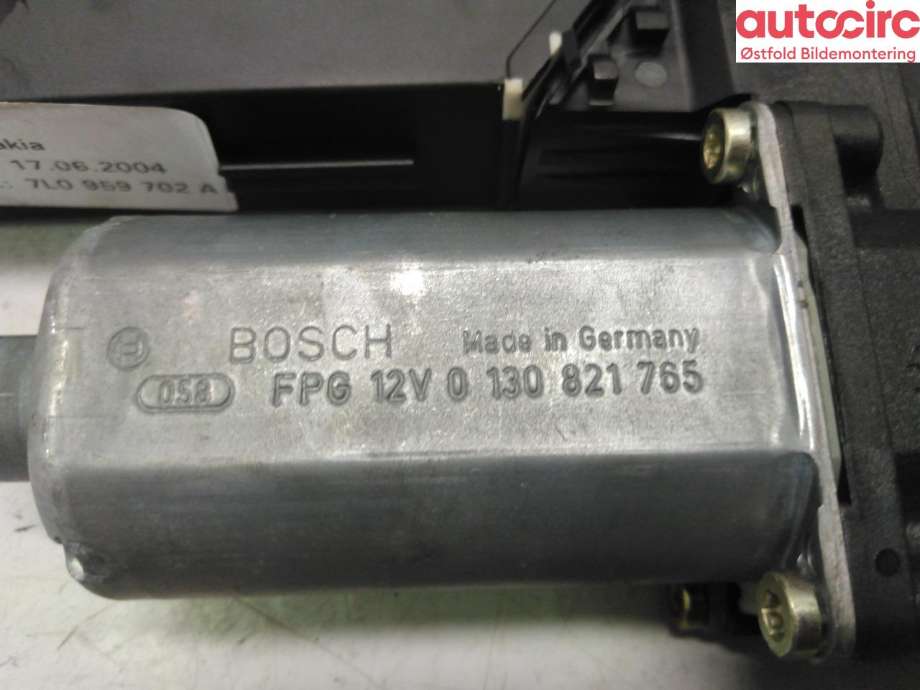 Ruteheis høyre foran til Porsche Cayenne 2002-2006 (Fase 1) (9PA) (9PA) (PORSCHE|955 624 702 02|955 624 702 04|)