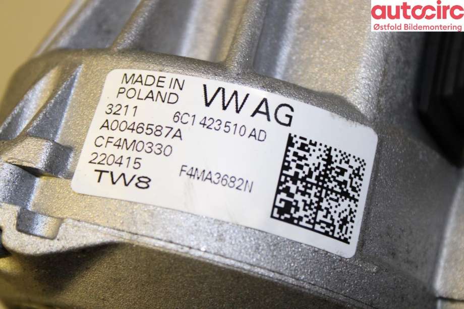 Rattaksel til Škoda Fabia 2014-2021 (Type III) (SKODA|6C1 423 510 AD|)