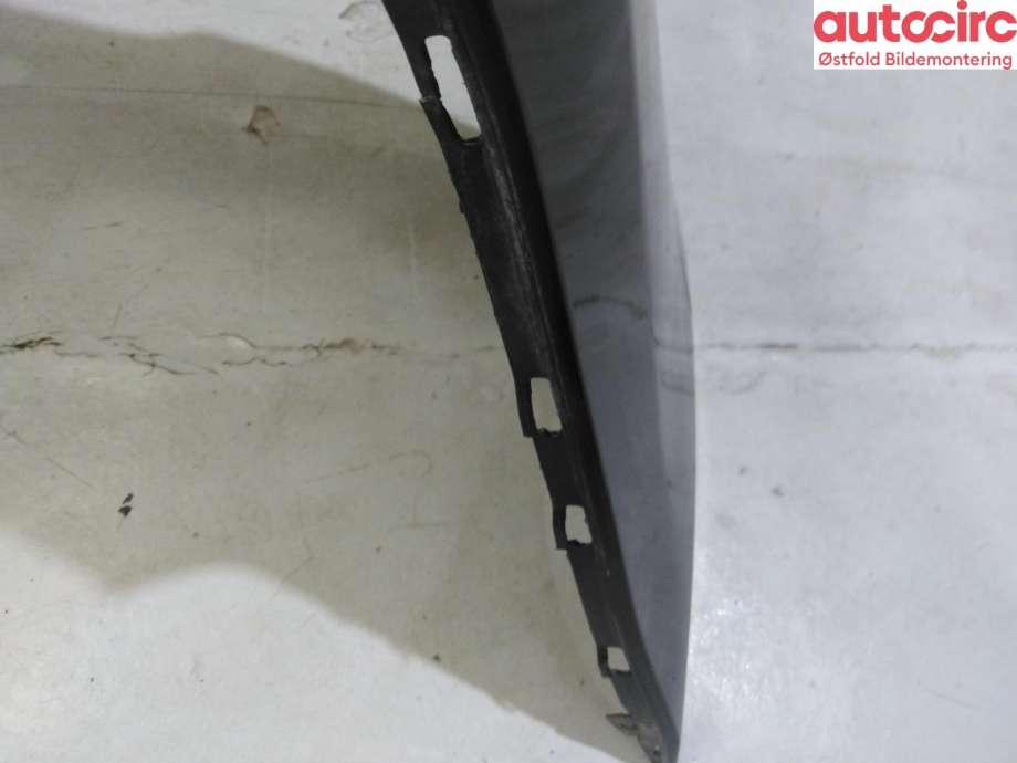 Støtfanger bak til BMW 3-Serie 2005-2011 (E90/E91/E92/E93) (E90/E91/E92/E93) (BMW|51 12 8 041 139|)
