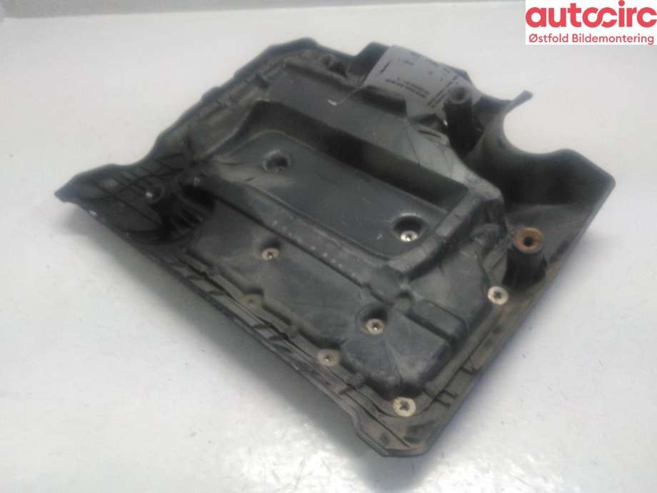 Motordeksel over motor til Kia Sorento 2011-2015 Type II (KIA|292402F000|)