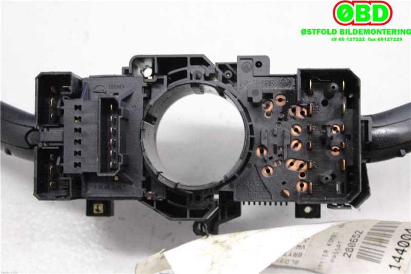 Bryter combi til VW Passat 2001-2005 (B5,3BG) (B5,3BG) (VOLKSWAGEN PASSAT|4B0 953 503 H|8L0 953 513 G|8L0953513M)