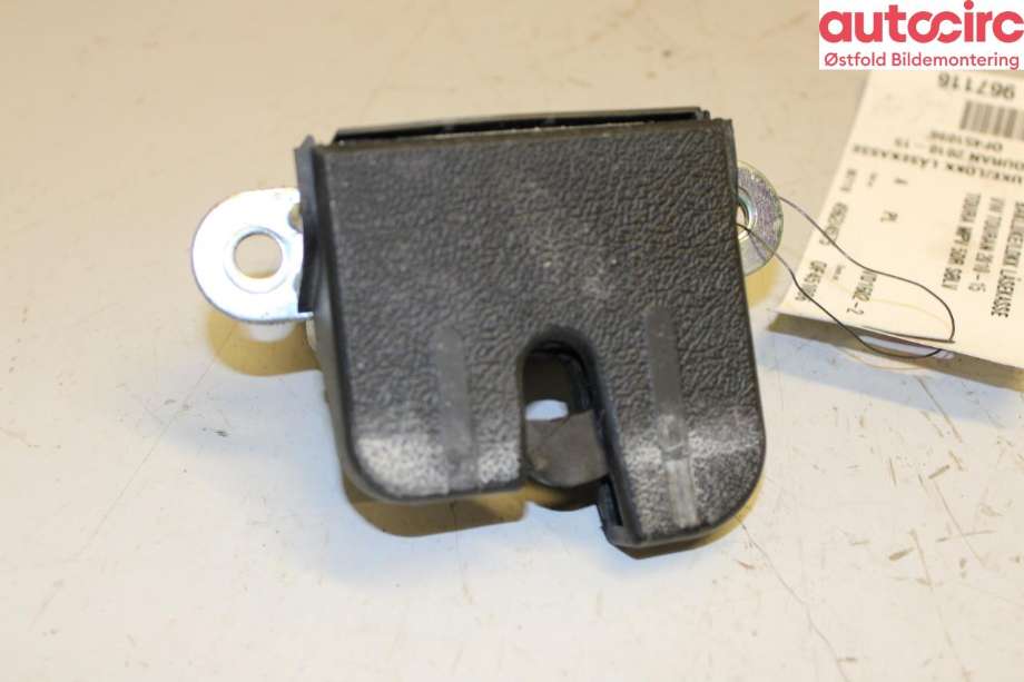 Baklukelås til VW Touran 2010-2015 (Type I, Fase 3) (VOLKSWAGEN|1T0 827 505 H|)
