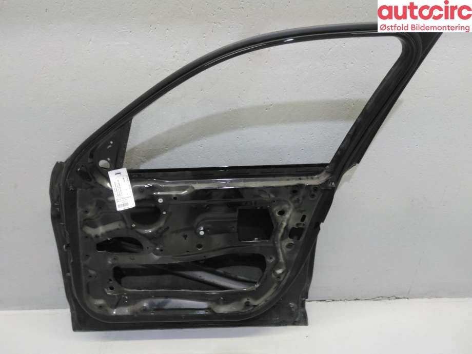 Dør venstre foran til BMW X3 2010-2017 (F25) (F25) (BMW|41 51 7 355 803|)