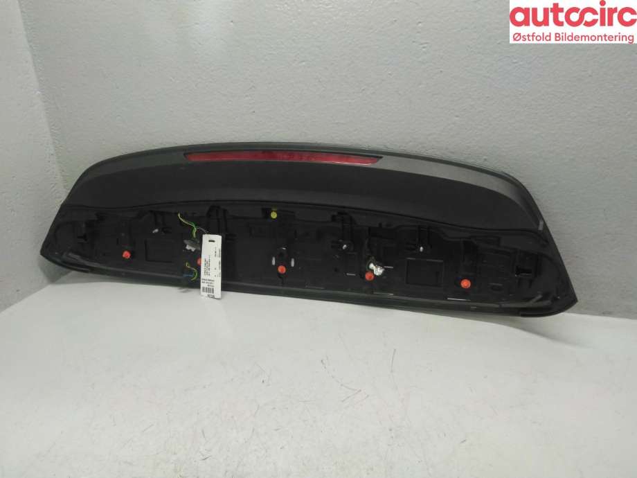 Spoiler bakluke til Audi A3 2020-->> (Type IV)  (AUDI|8Y4 827 917|)