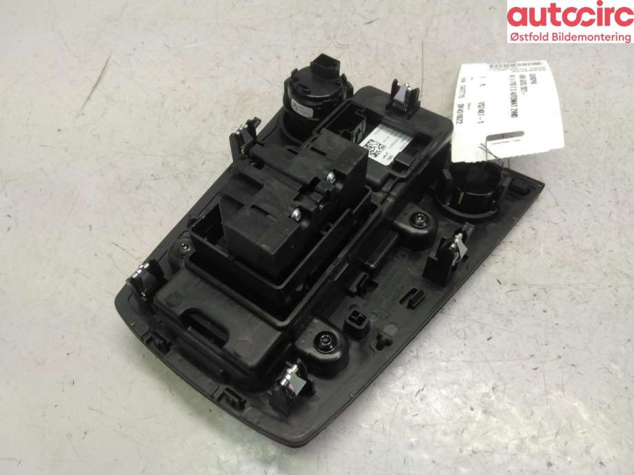 Girstang/girvelger automat til Audi A3 2020-->> (Type IV) (AUDI|8Y0 713 059 D|)