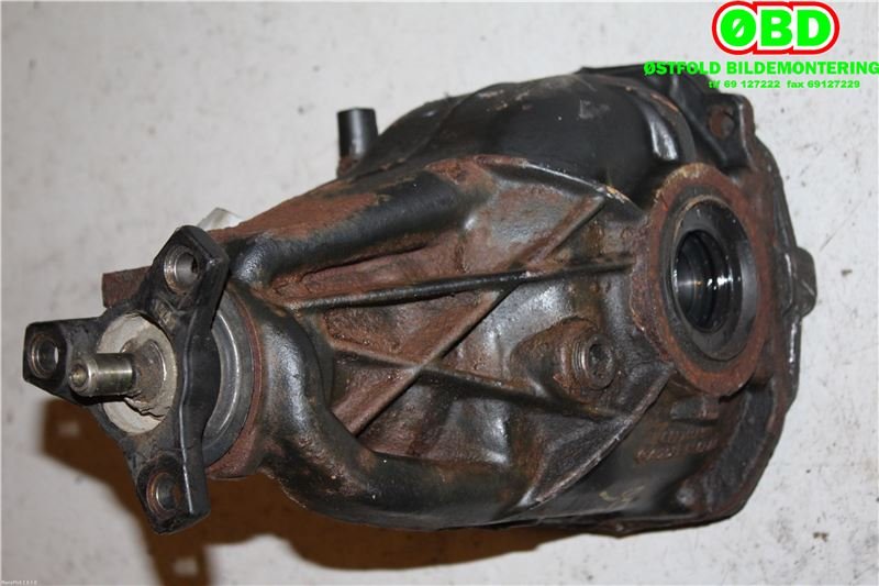 Kardang klokke bak til Mercedes C-Klasse 2004-2007 (Fase 2) (W203) (W203) (MERCEDES|A 203 350 91 62|)
