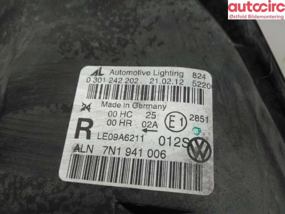Frontlykt høyre halogen til VW Sharan 2010-->> (Type II) (VOLKSWAGEN|7N1 941 006 B|7N1 941 006 C|)