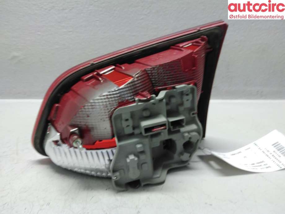 Baklykt venstre indre til VW Sharan 2010-->> (Type II)  (VOLKSWAGEN|7N0 945 093 K|)