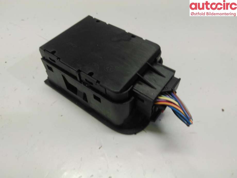 Bryter elektrisk håndbrekk/parkbrems til VW Sharan 2010-->> (Type II)  (VOLKSWAGEN|5N0 927 225 A|)