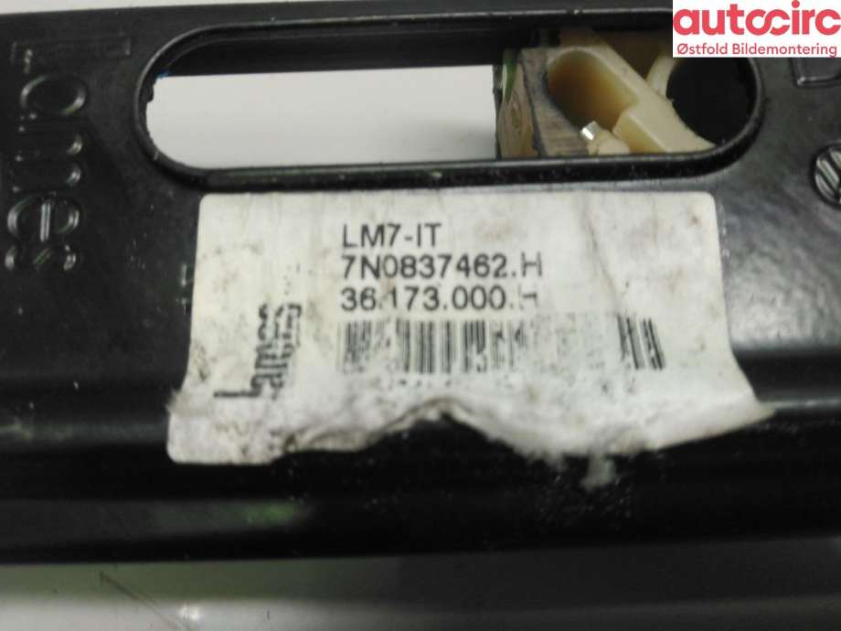 Ruteheis høyre foran til VW Sharan 2010-->> (Type II)  (VOLKSWAGEN|7N0 837 462 J|)