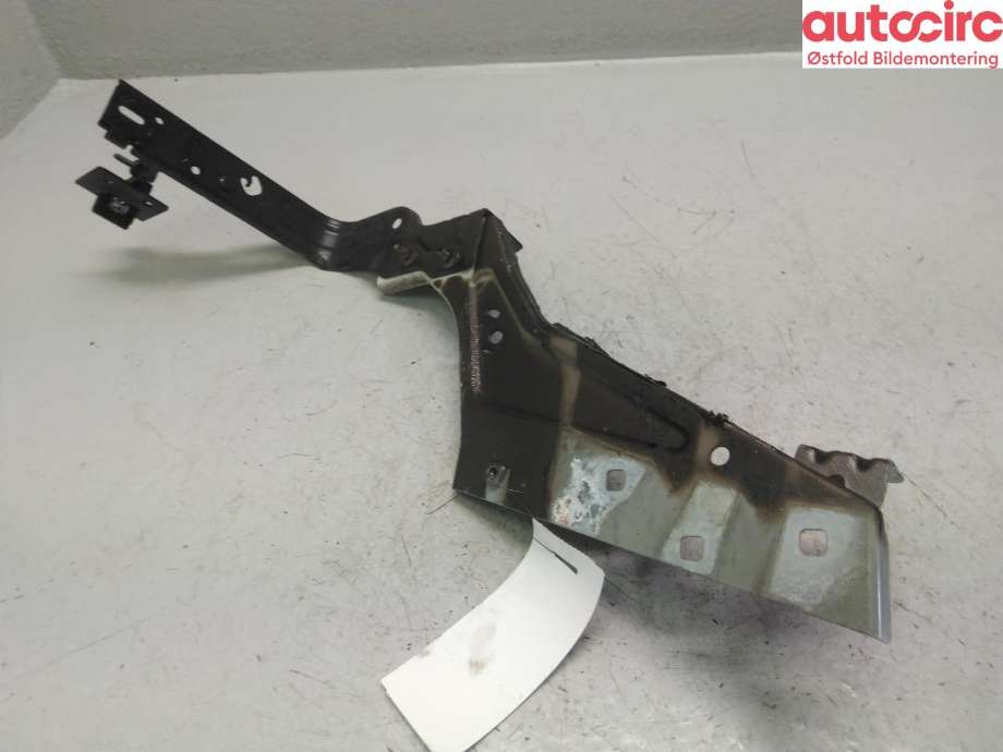 Diverse deler til Mercedes Citan 2021-->> (W420) (W420) (MERCEDES|A 420 881 22 00|)