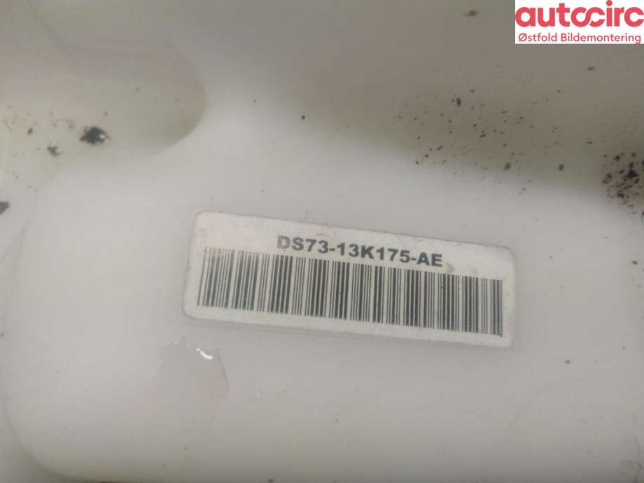 Spylertank foran til Ford Mondeo 2014-2019 (Type V, Fase 1)  (FORD|5330290|)