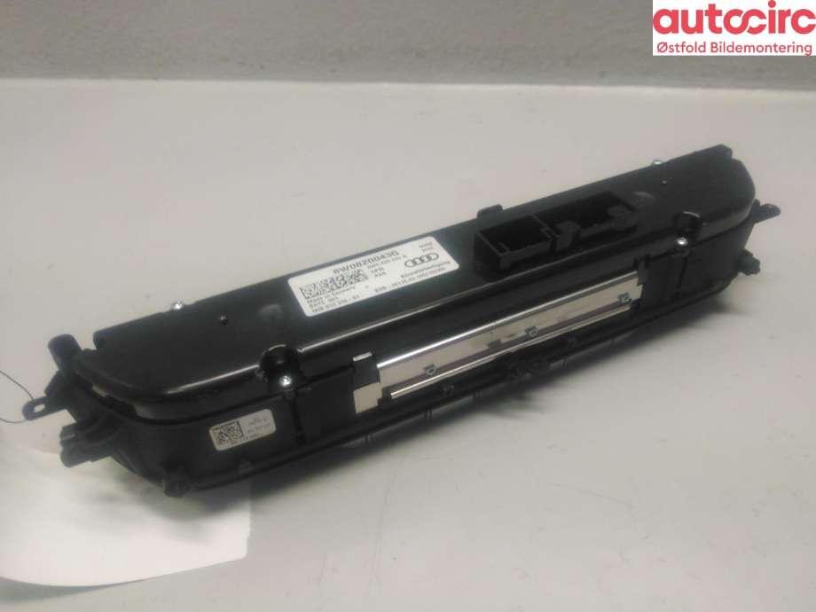 Varmeapparat betjening til Audi A4 2015-2019 (Type V, Fase 1) (B9) (B9) (AUDI|8W0 820 043 G|)