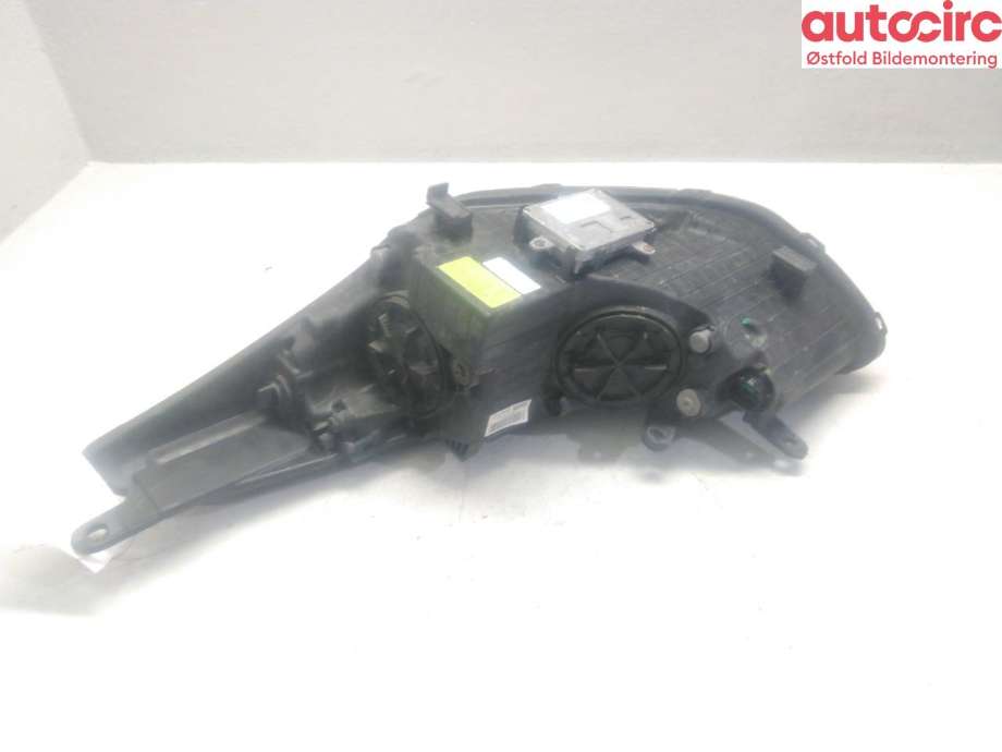Frontlykt høyre halogen til Hyundai i30 2012-2017 (Type II) (HYUNDAI|92102A6100|)