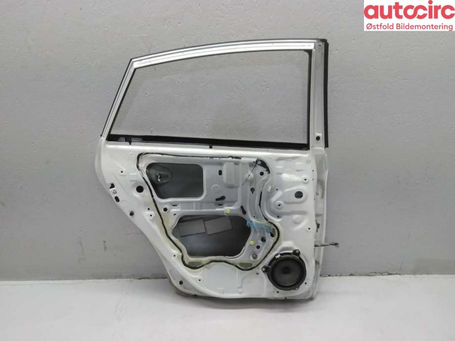 Dør venstre bak til Toyota Prius 2009-2016 (Type III) (COMBI) (COMBI) (TOYOTA|6787247030|)