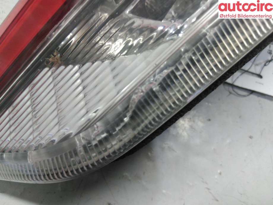 Baklykt høyre indre til Toyota Auris 2015-2019 (Type II, Fase 2)  (TOYOTA|8158102830|)