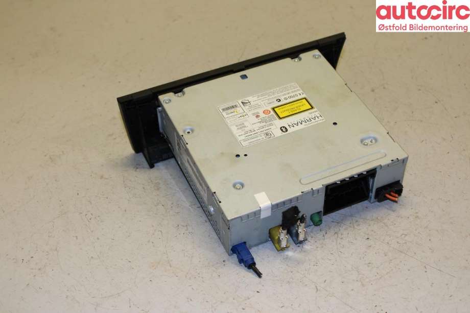 Bilstereo navigasjon til Audi A5 2007-2016 (Type I) (AUDI|8R1 035 666 AX|)