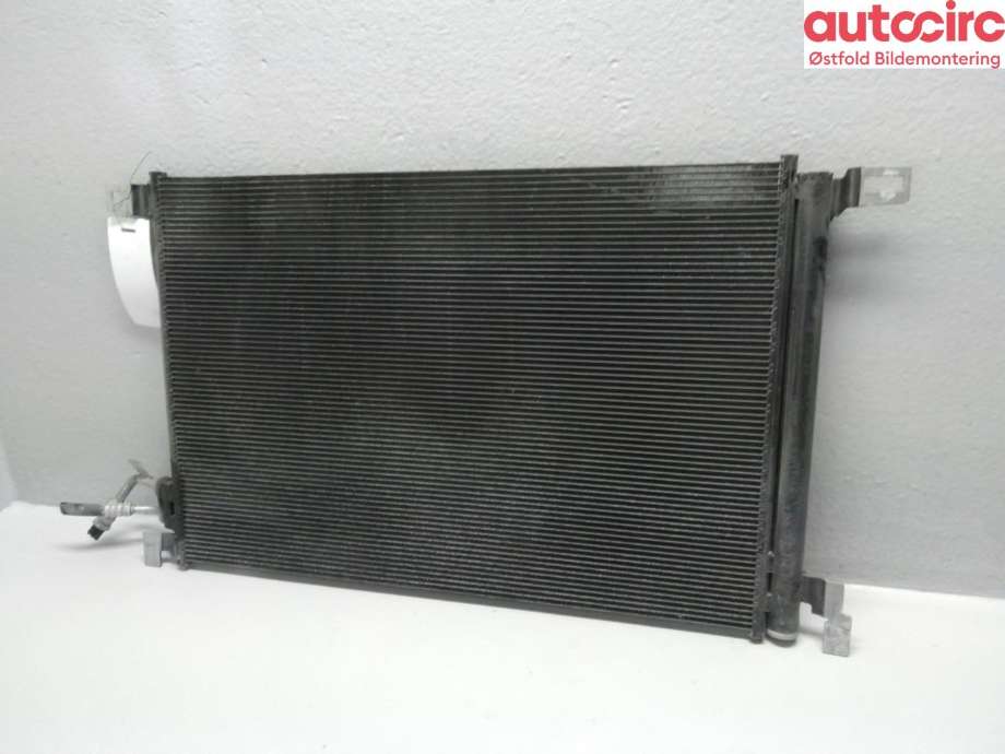 Aircondition radiator til Audi e-tron 2018-->>  (AUDI|4M0 816 411 D|)