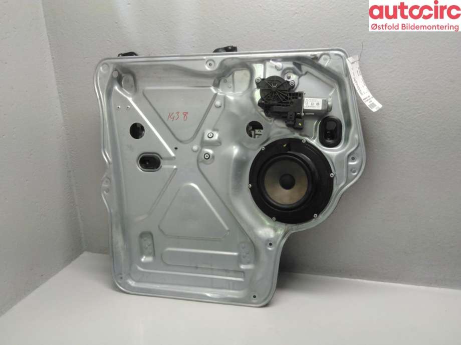 Ruteheis venstre foran til VW Transporter / Caravelle 2009-2015 (Fase 2) (T5) (T5) (VOLKSWAGEN|7E0 837 753 D|)
