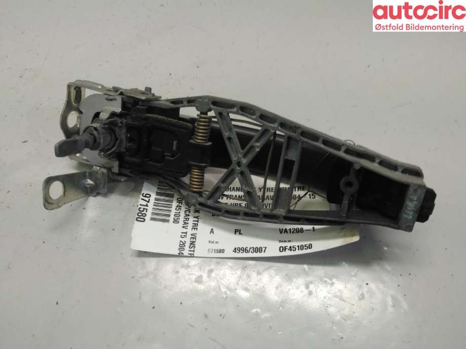 Dørhåndtak utv venstre foran til VW Transporter / Caravelle 2009-2015 (Fase 2) (T5) (T5) (VOLKSWAGEN|7H0 837 205 D|7H0 837 885 C|)