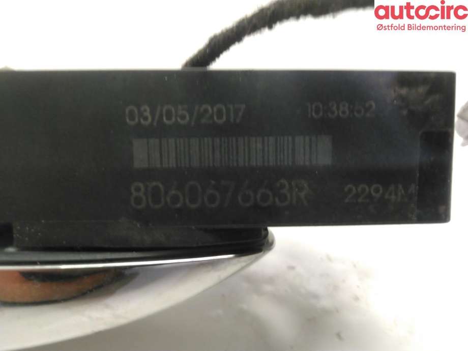 Dørhåndtak utv høyre bak til Renault Megane 2016-->> Type IV  (RENAULT|806079016R|806060334R|)