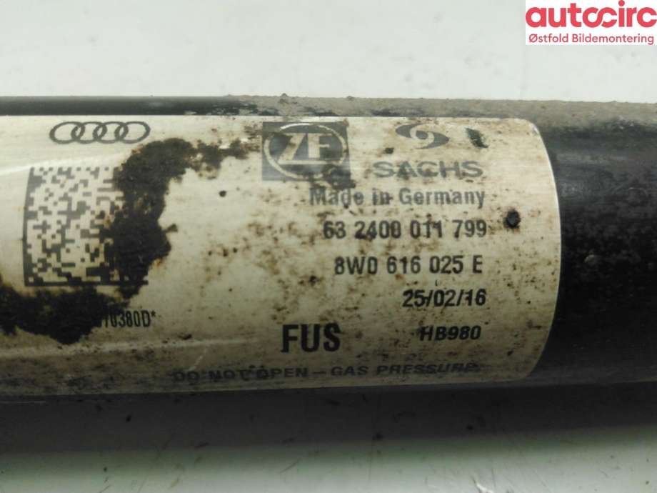 Fjærbein høyre bak til Audi A4 2015-2019 (Type V, Fase 1) (B9) (B9) (AUDI|8W0 616 025 E|8W0 616 025 H|)