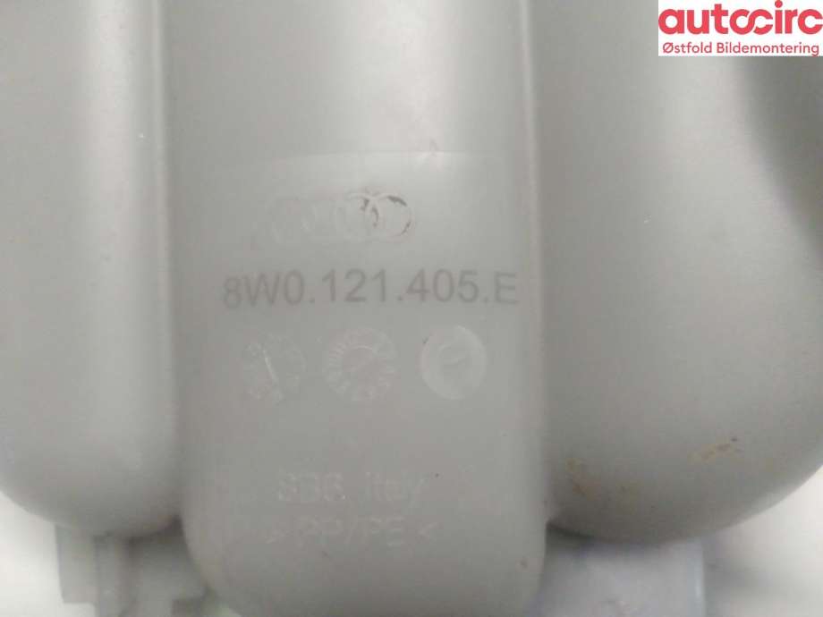 Ekspansjonstank til Audi A4 2015-2019 (Type V, Fase 1) (B9) (B9) (AUDI|8W0 121 405 E|)