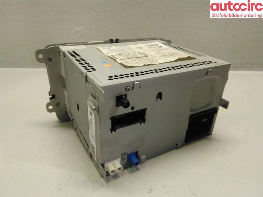 Bilstereo navigasjon til Škoda Superb 2008-2015 (Type II) (SKODA|3T0 035 192 G|)