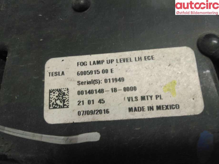 Tåkelykt høyre foran til Tesla Model S 2016-2021 (Fase 2)  (TESLA|6005915-00-E|)