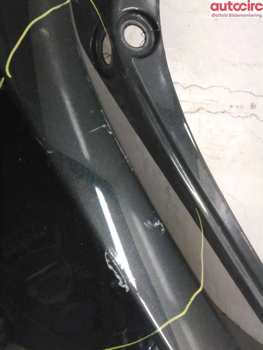 Støtfanger bak til Volvo V60 2010-2013 (Type I, Fase 1)  (VOLVO|39808165|)