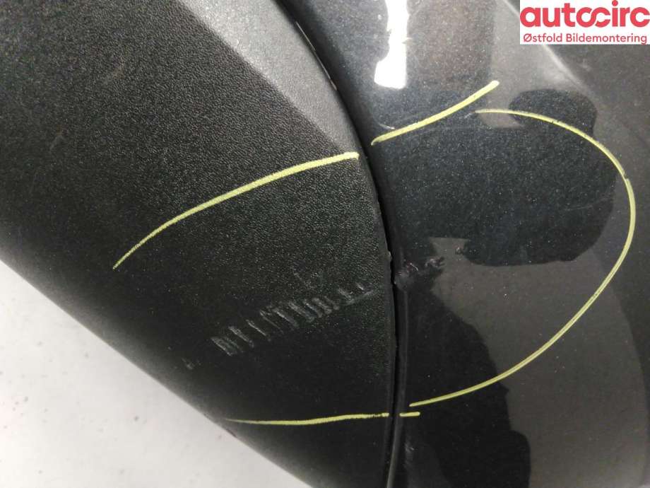 Støtfanger bak til Volvo V60 2010-2013 (Type I, Fase 1)  (VOLVO|39808165|)