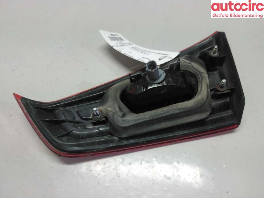 Baklykt venstre indre til Mitsubishi ASX 2010-2019  (MITSUBISHI|8336A087|)