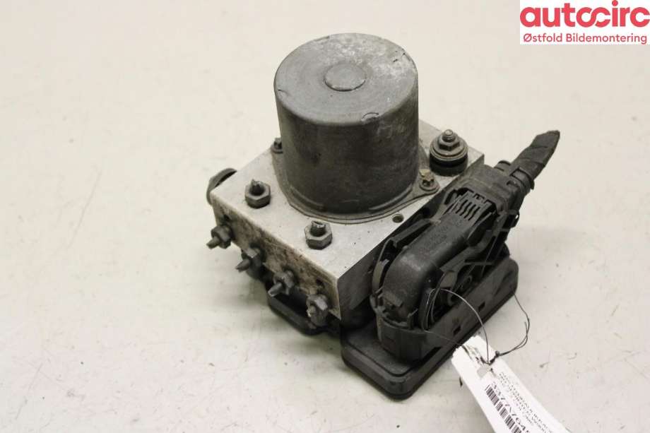 ABS sentral til Mercedes Sprinter 2013-2018 (Fase 2) (906) (906) (MERCEDES|A 008 431 88 12|)