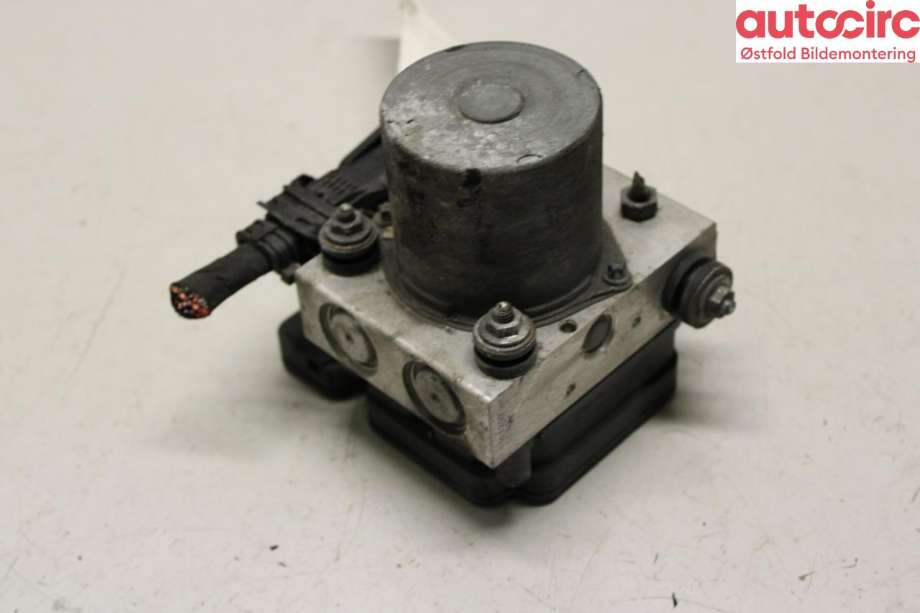 ABS sentral til Mercedes Sprinter 2013-2018 (Fase 2) (906) (906) (MERCEDES|A 008 431 88 12|)