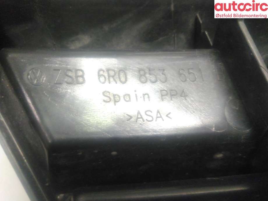 Grill til VW Polo 2009-2014 (Type V, Fase 1) (VOLKSWAGEN|6R0 853 651 B|)