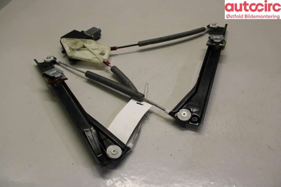 Ruteheis venstre foran til VW Polo 2009-2014 (Type V, Fase 1) (VOLKSWAGEN|6R4 837 461 L|)