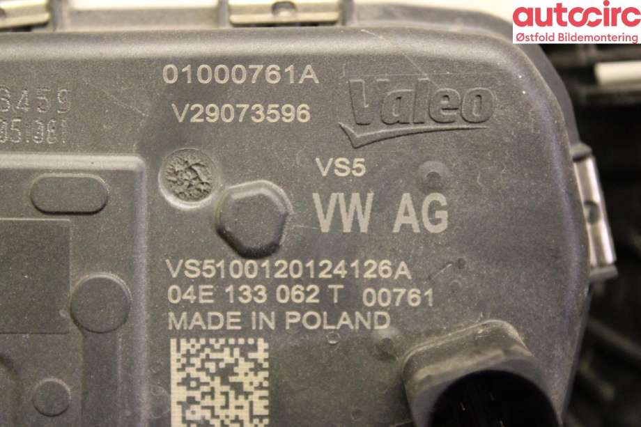 Spjeldhus til VW Golf VIII 2020-->>  (VOLKSWAGEN|)