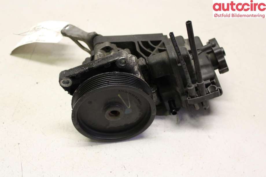 Servo pumpe mekanisk til Mercedes E-Klasse 2009-2013 (Fase 1) (W212) (W212) (MERCEDES|A 006 466 47 01|)