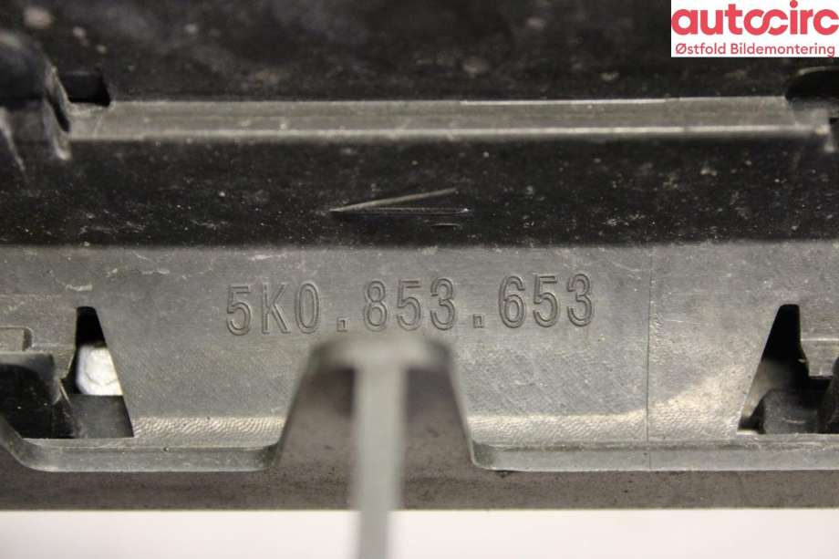 Grill til VW Golf VI 2008-2012  (VOLKSWAGEN|5K0 853 651 AM|)