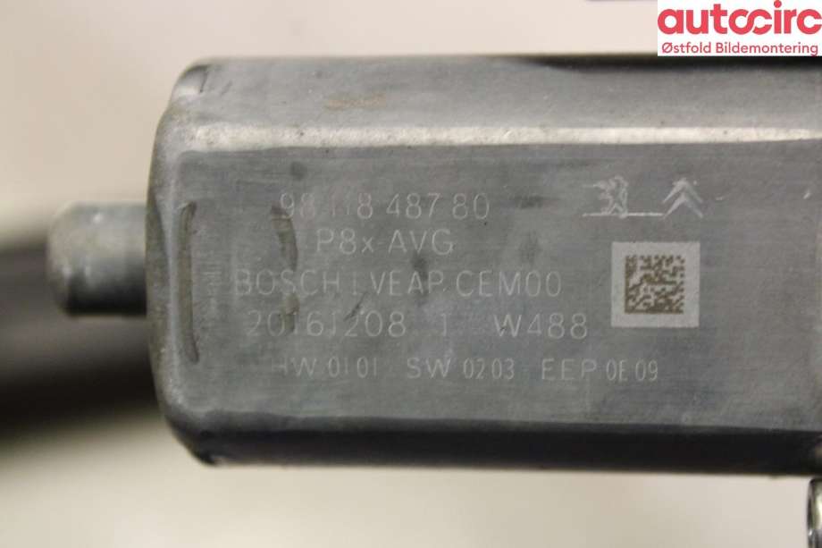 Ruteheis venstre foran til Peugeot 3008 2016-->> (Type II) (PEUGEOT|98 104 889 80|)