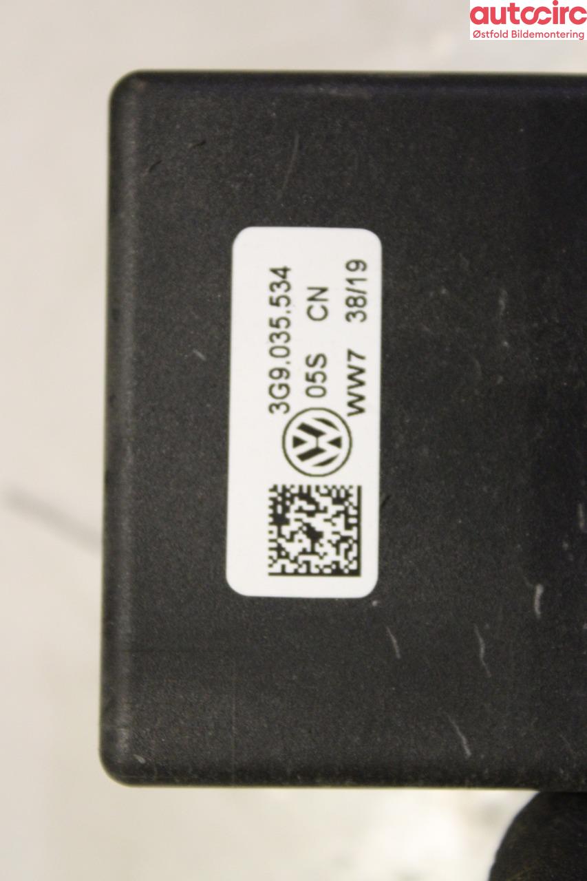 Antenne forsterker til VW Golf VIII 2020-->>  (VOLKSWAGEN|)