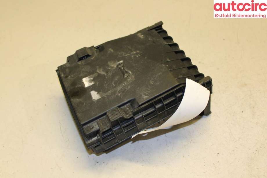 Sikringsboks til VW Caddy 2010-2015 (Type III, Fase 2)  (VOLKSWAGEN|1K0 937 125 D|)