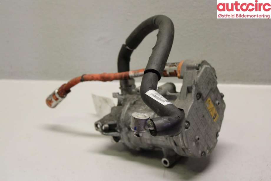 Aircondition kompressor til Mercedes Vito 2014-->> (W447) (W447) (MERCEDES|A 000 830 44 04|)