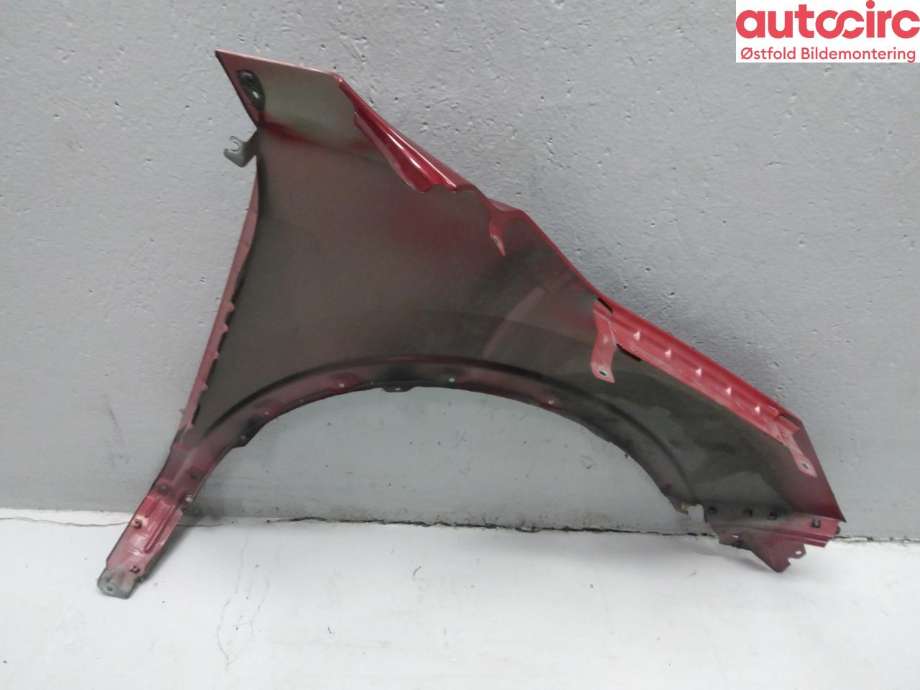 Skjerm venstre foran til Nissan Qashqai 2014-2021 (Type II) (NISSAN|F31014EAMA|)