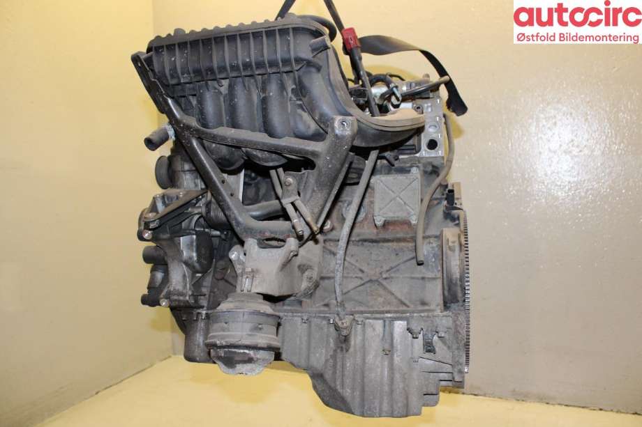 Motor diesel til Mercedes E-Klasse 2002-2006 (Fase 1) (W211) (W211) (MERCEDES|A 646 010 14 02|646951|)