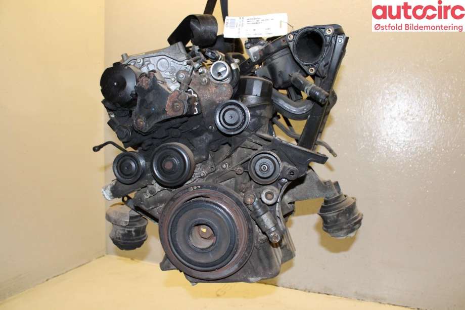 Motor diesel til Mercedes E-Klasse 2002-2006 (Fase 1) (W211) (W211) (MERCEDES|A 646 010 14 02|646951|)