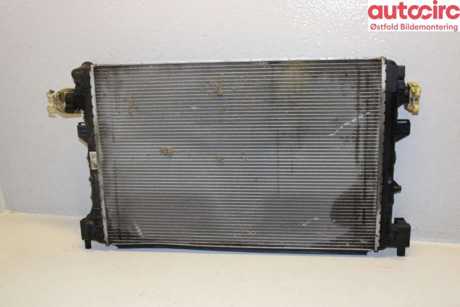 Radiator (automat gir) til VW e-Golf 2017-2020 (Fase 2)  (VOLKSWAGEN|5WA 121 251 M|)