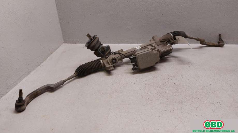 Tannstang elektrisk til Mercedes GLA 2014-2020 (X156) (X156) (MERCEDES|A 246 460 25 01|A 246 460 53 01|)